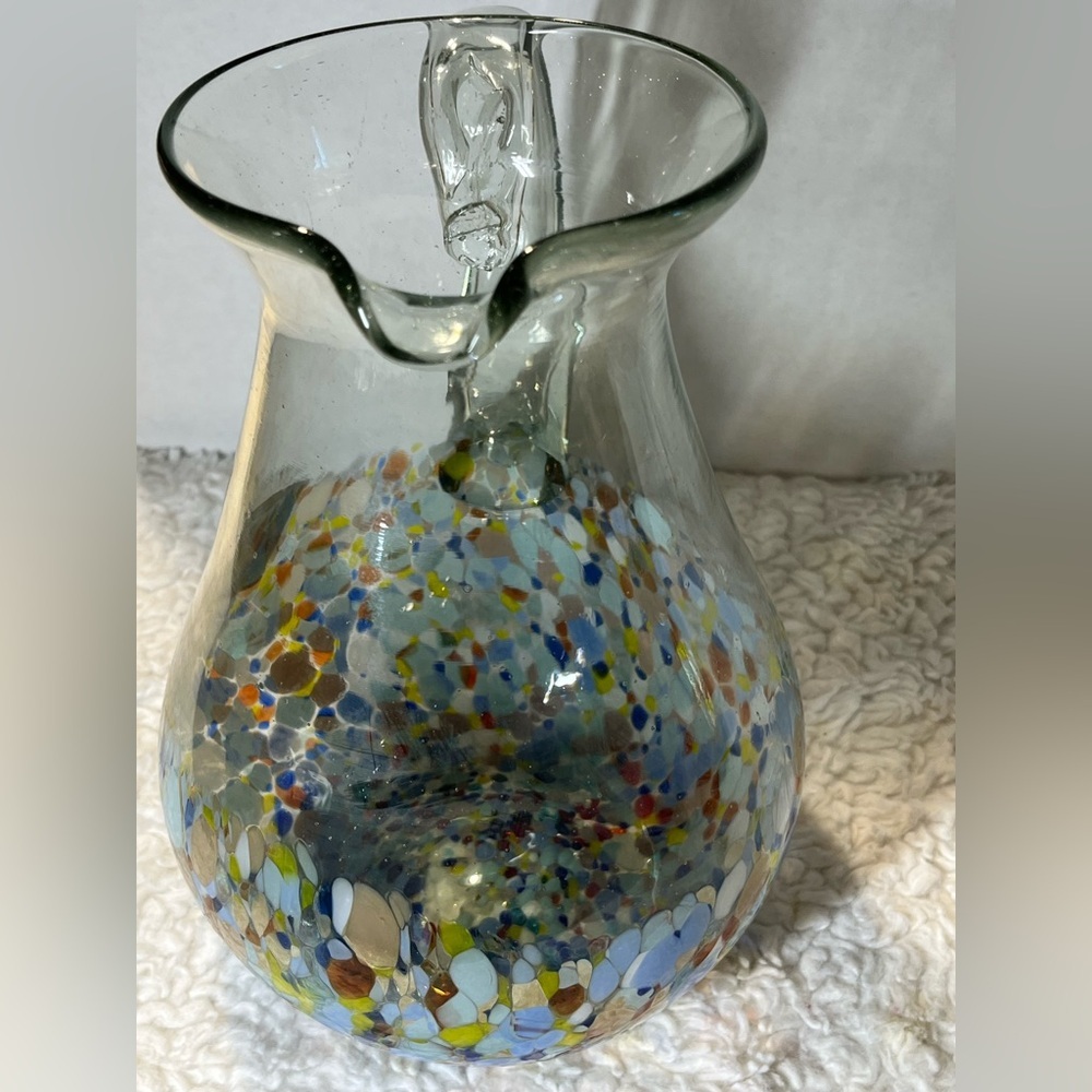 Mexican hand blown glass pitcher. Very Beautiful piece. 64oz - Picture 10 of 14